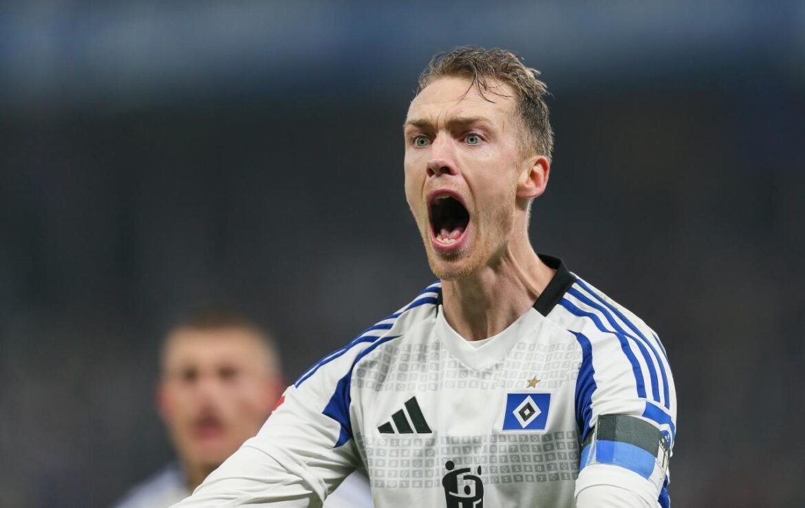 Hamburg kapitein schonlau spreekt in de laatste stap naar promotie