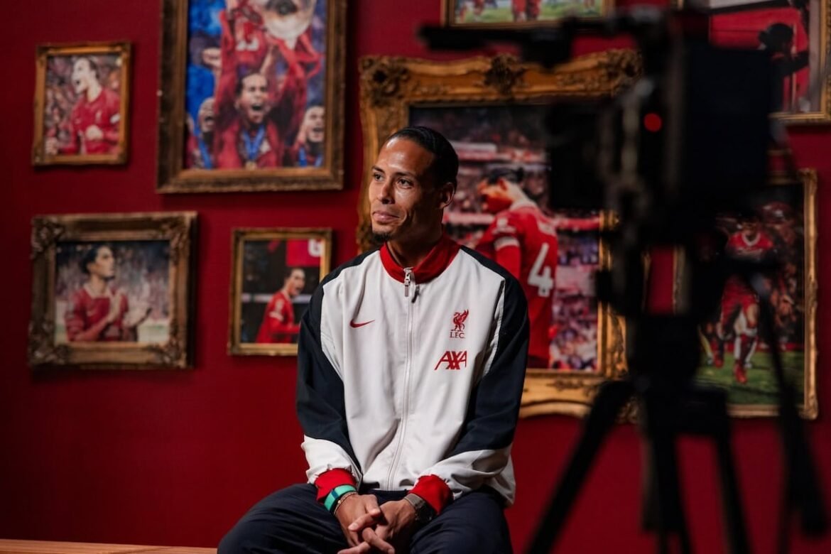 Virgil van dijk sluit zich aan bij de exclusieve lijst