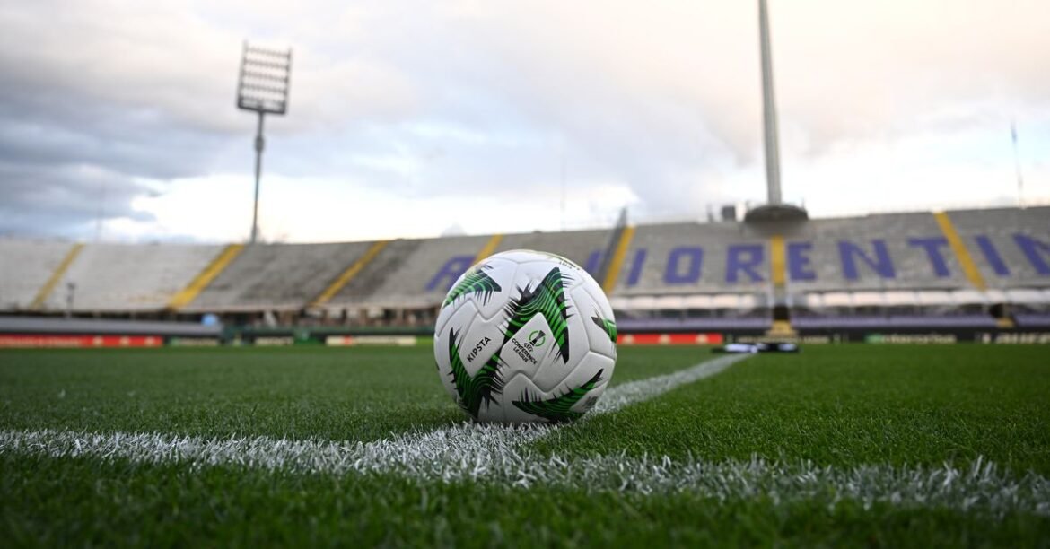 Kies fiorentina's doel van het seizoen