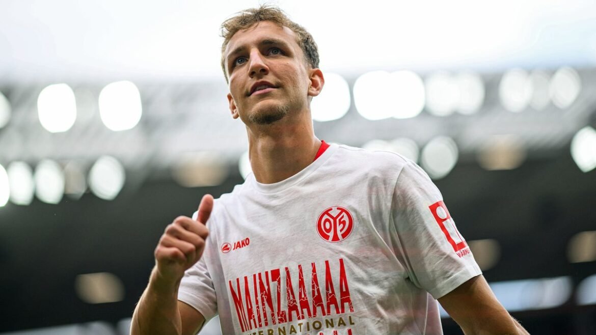 Nelson weiper: wie is de mainz en duitsland u21 vooruit?