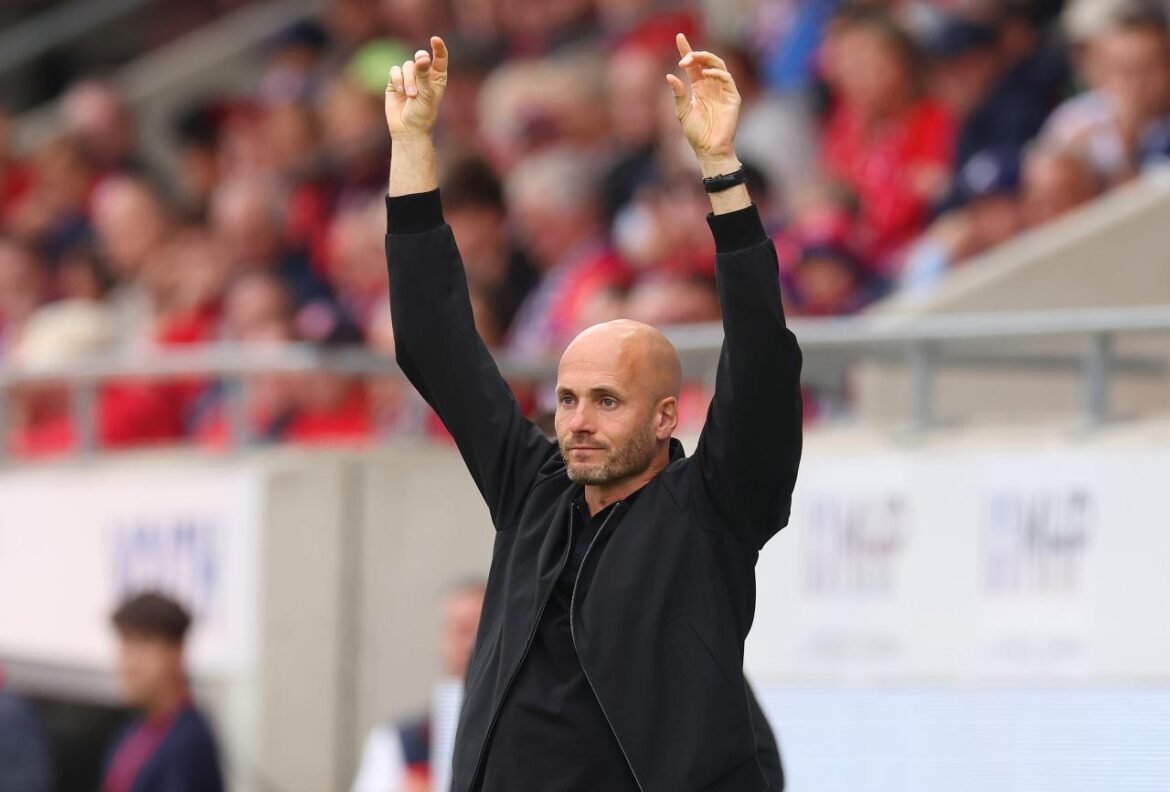 "gouda guardiola" simonis spreekt tot de media na debuut bundesliga win