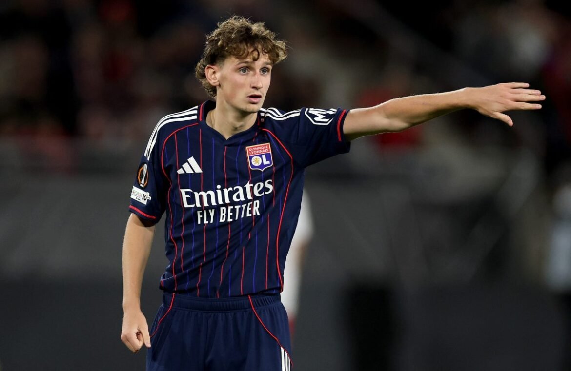 Spelerbeoordelingen | lille 0 1 lyon: tyler morton's koptekst randen slecht