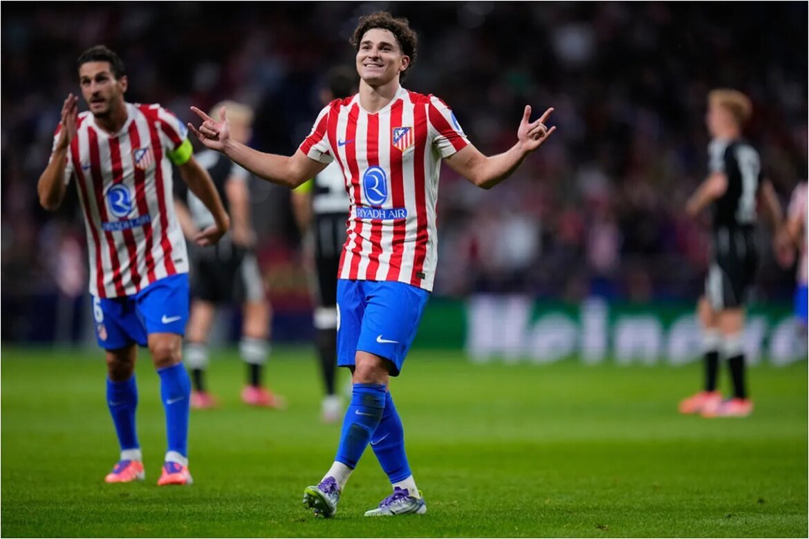 Julian Alvarez over Ballon d'Or: "Ik heb geen lof nodig