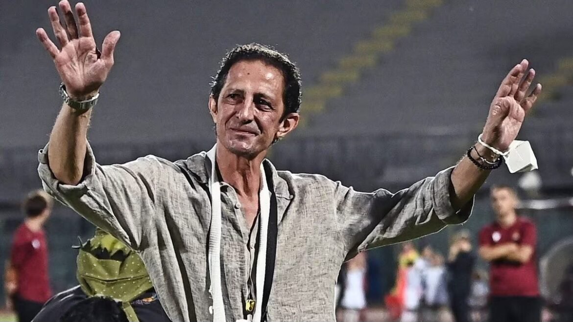 De mond van het calcio piange Igor Protti, de bommenwerper van