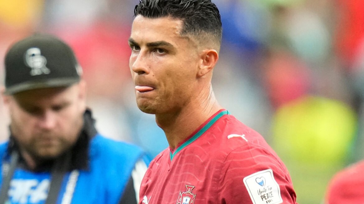 Een afgestudeerde van de Real Madrid academie verdedigt Cristiano: "Hij was
