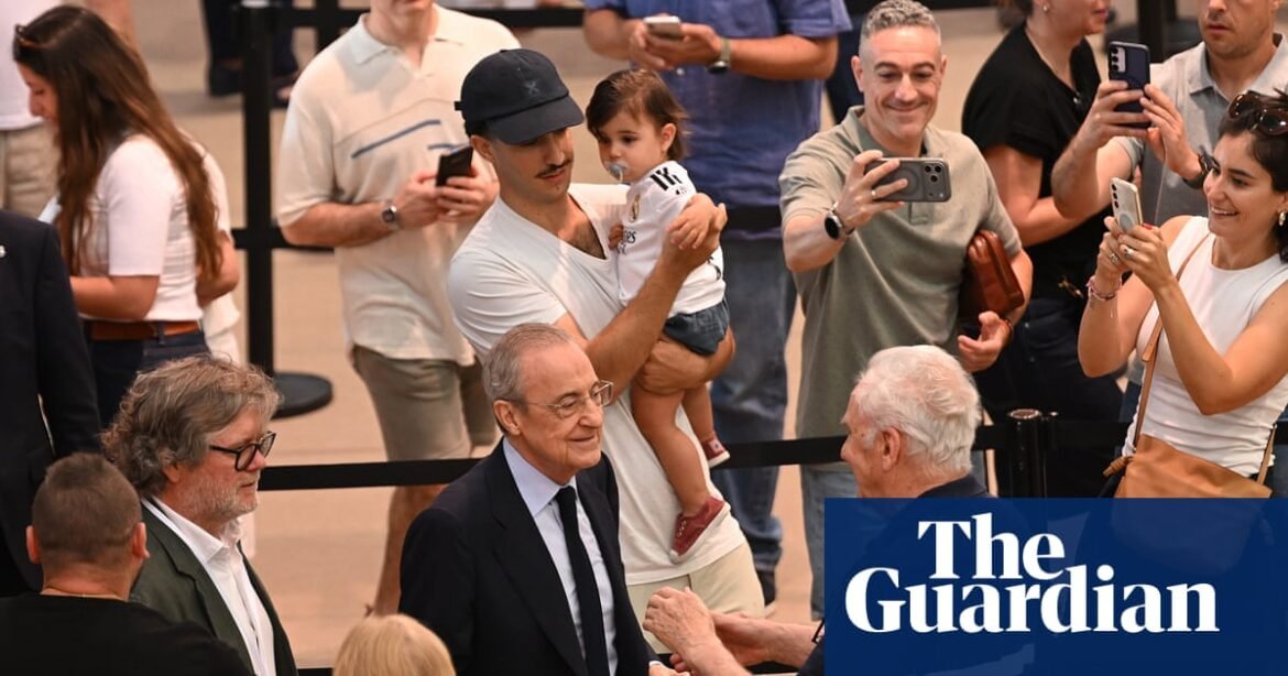 Florentino Pérez blijft president van Real Madrid na overweldigende verkiezingsoverwinning