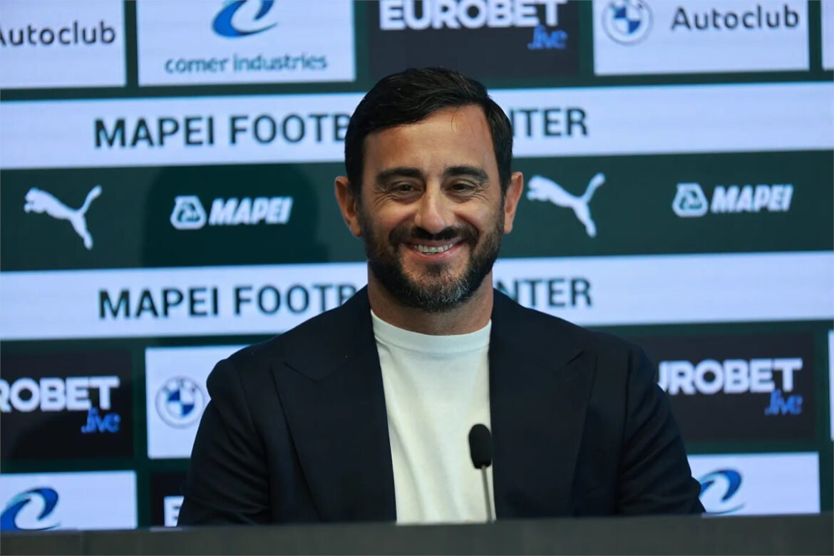 42 year old manager: ``Sassuolo is the obvious choice as my first